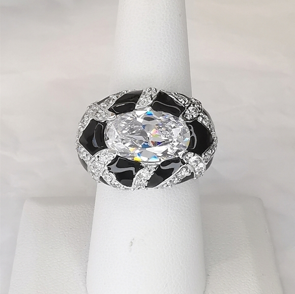 NWT exquisite black enamel dome ring with 5ct cz size 8 - Picture 1 of 9